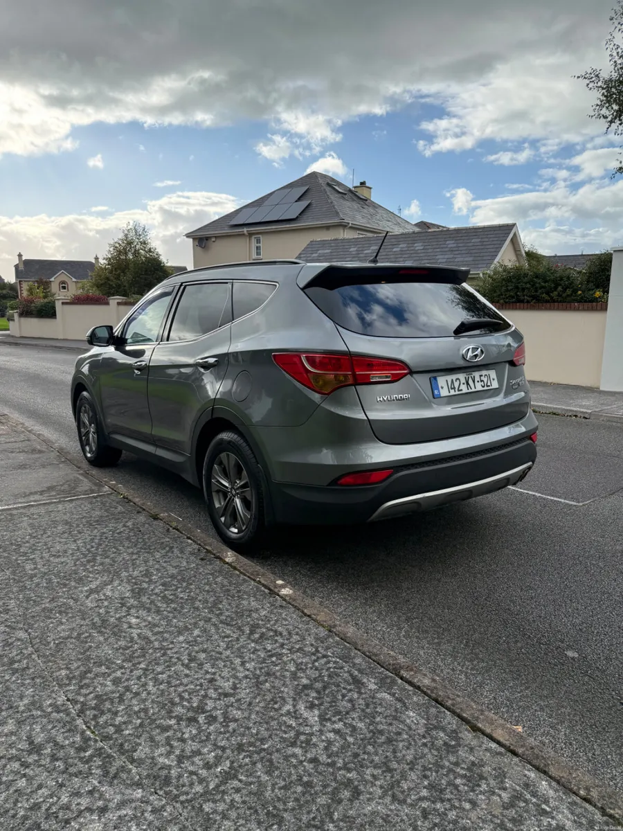 2014 HYUNDAI SANTA FE (7 SEATER) - Image 4