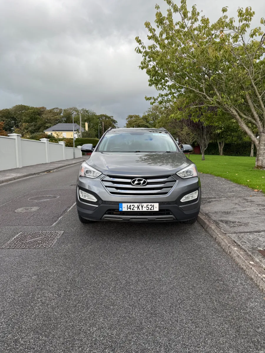 2014 HYUNDAI SANTA FE (7 SEATER) - Image 2