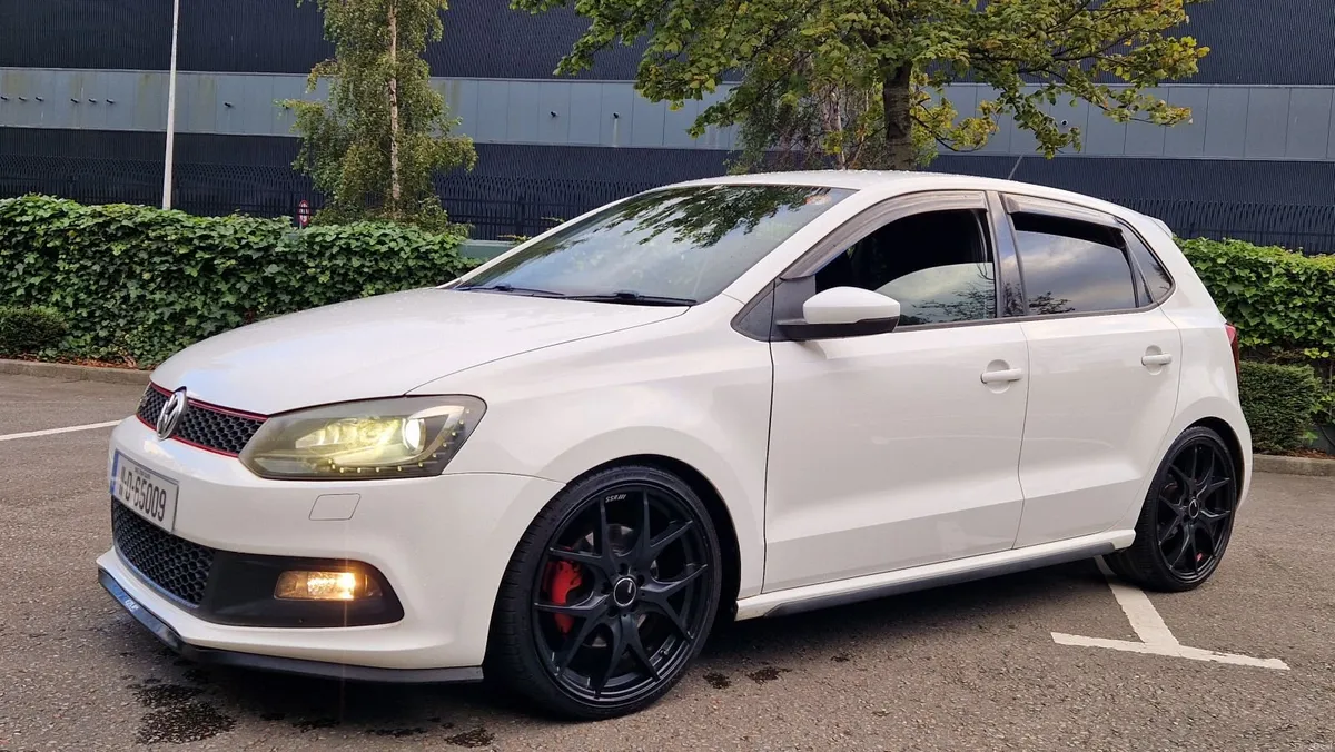 2011 Volkswagen polo  GTI - Image 1