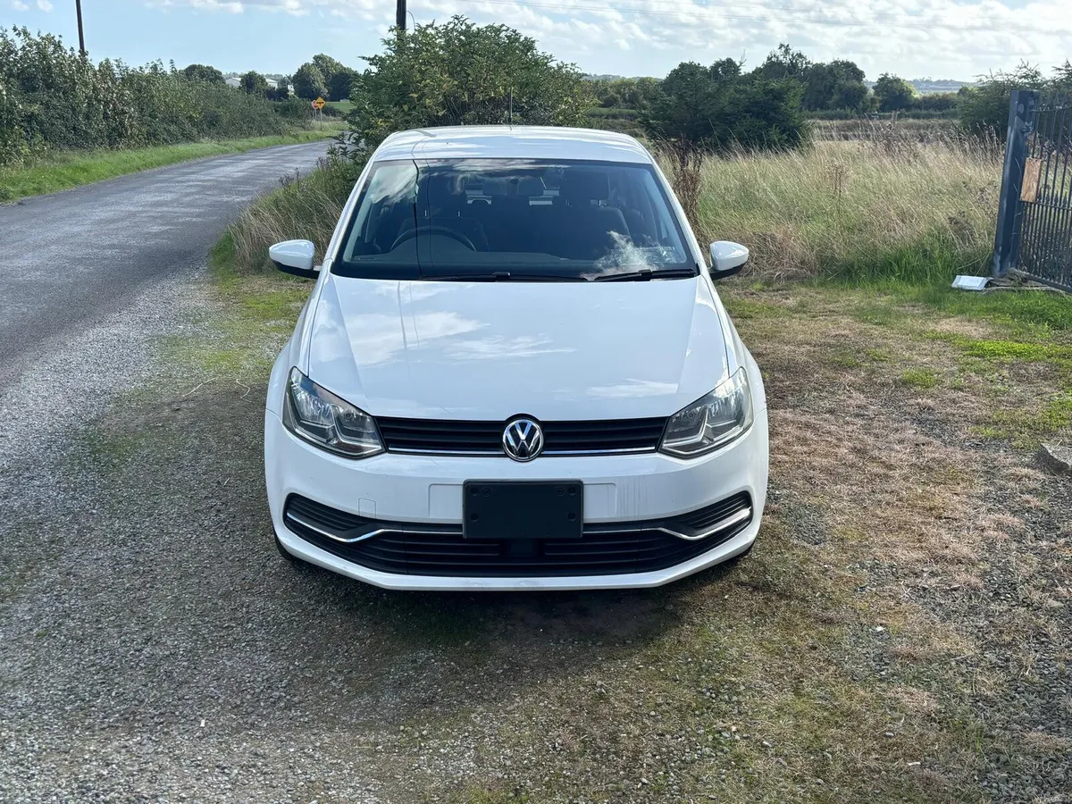 2014 polo 1.2  automatic 21k km. - Image 3