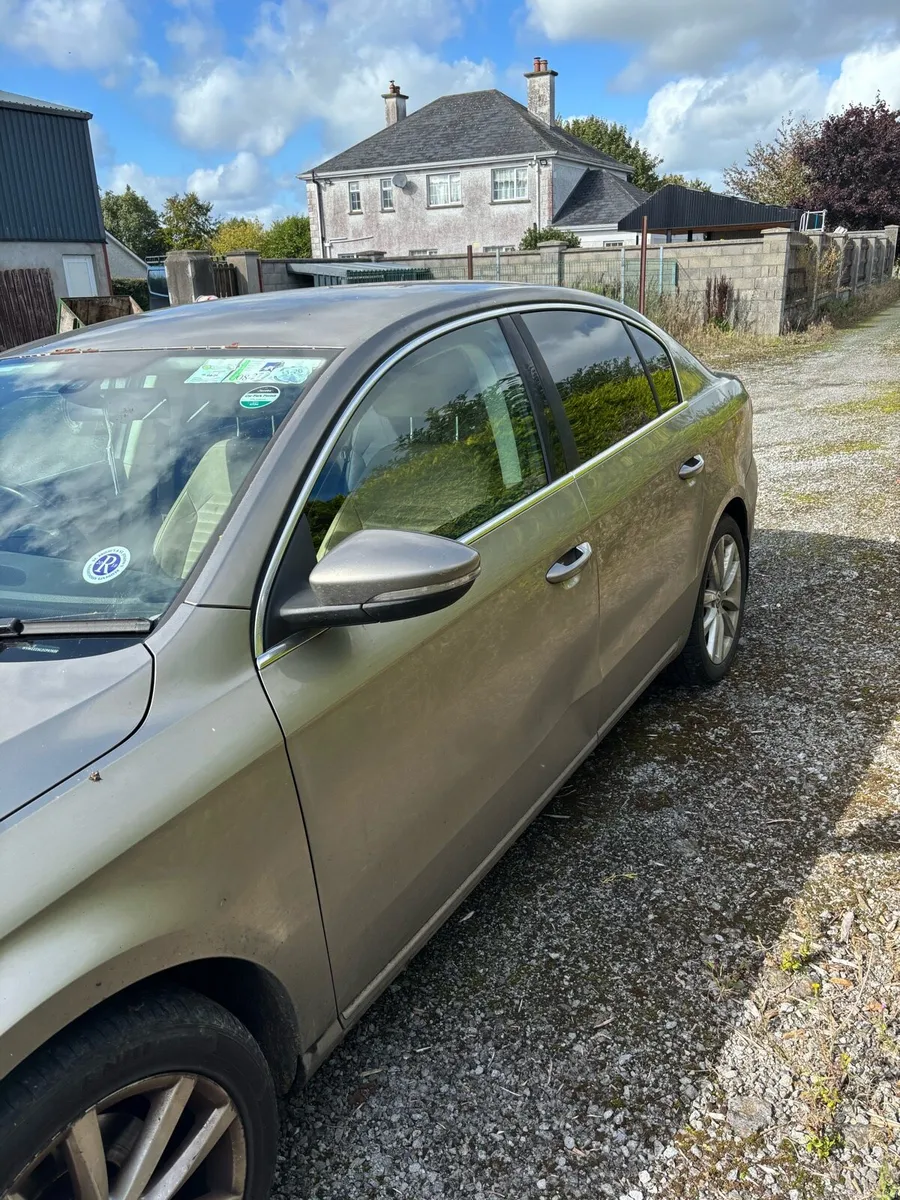 2012 VW Passat - Image 3