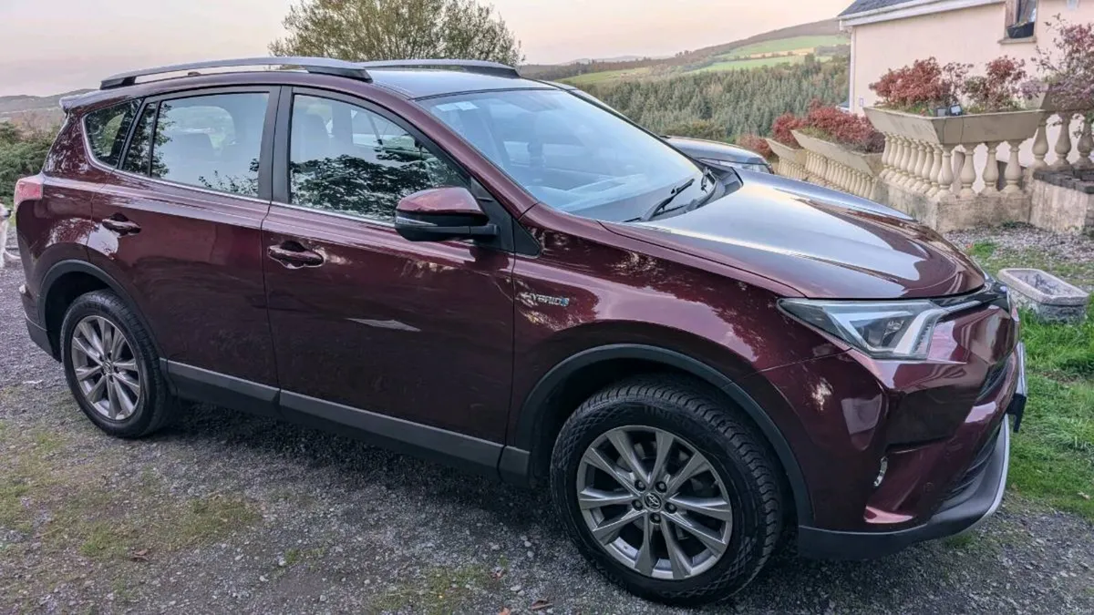 2016 Toyota RAV4 SOL 2.5 Hybrid 4WD Automatic - Image 1