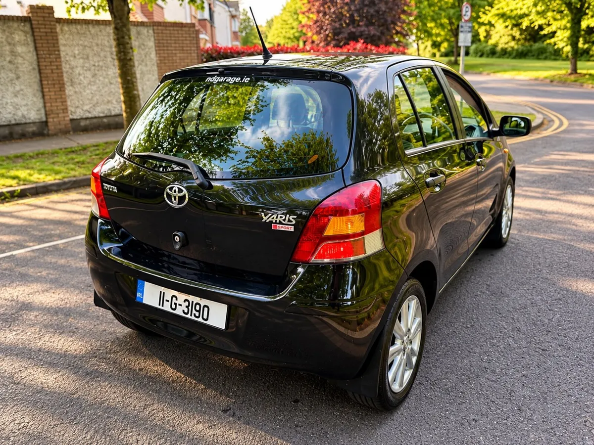 Toyota Yaris 1.4 D-4D Sport . NCT 09.27 - Image 3