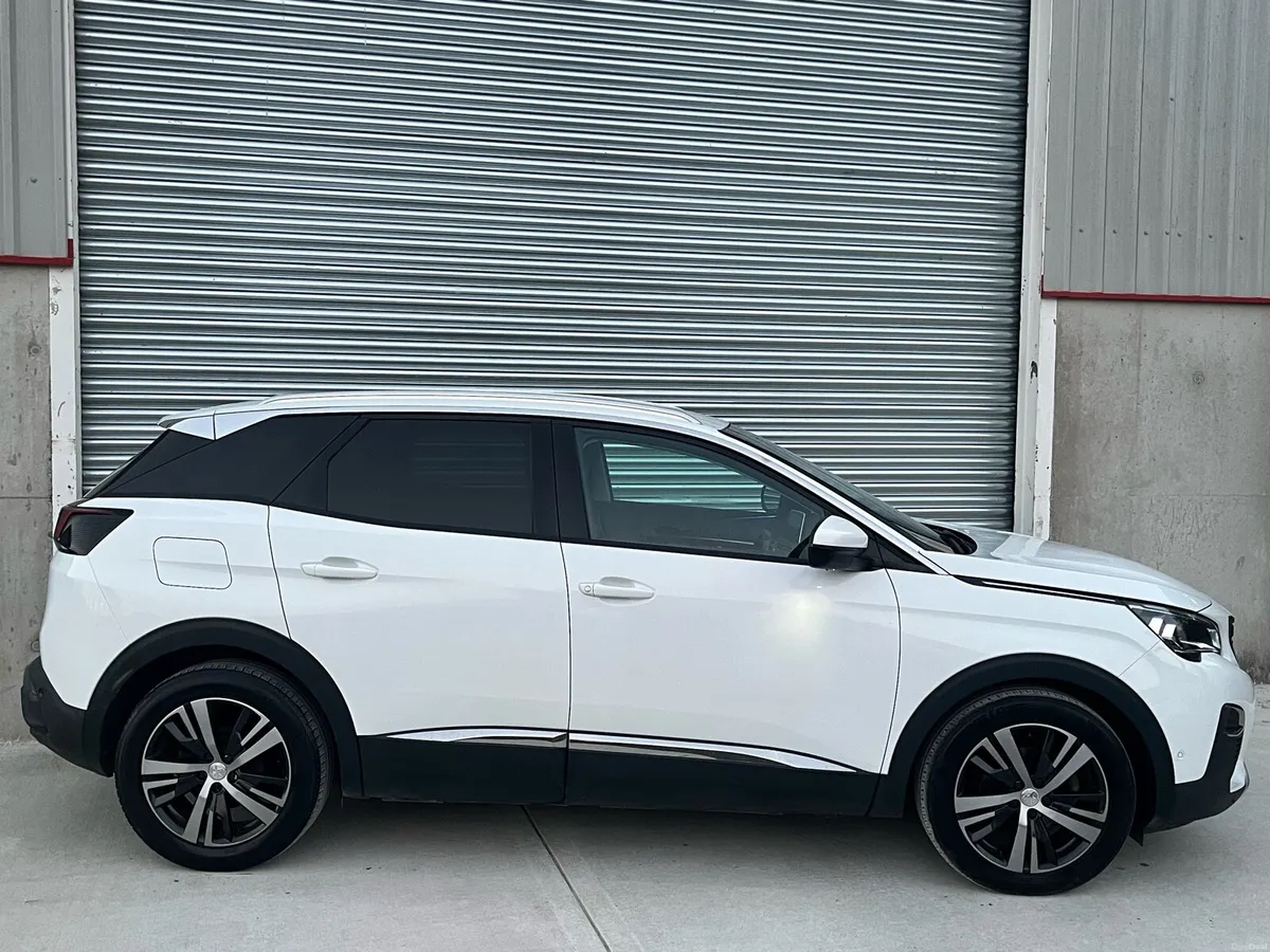 * Peugeot 3008 .. ‘2017 .. 1.6 Hdi .. Mint * - Image 3