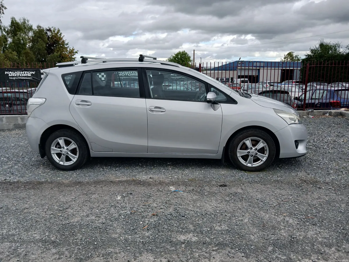 Toyota Verso 2013 2.0 diesel 7 seater new nct - Image 3