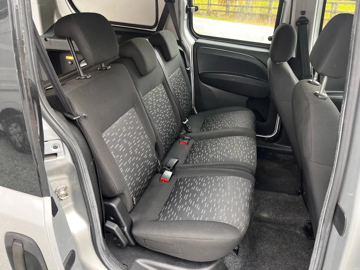 Opel Combo 2017 - Image 4