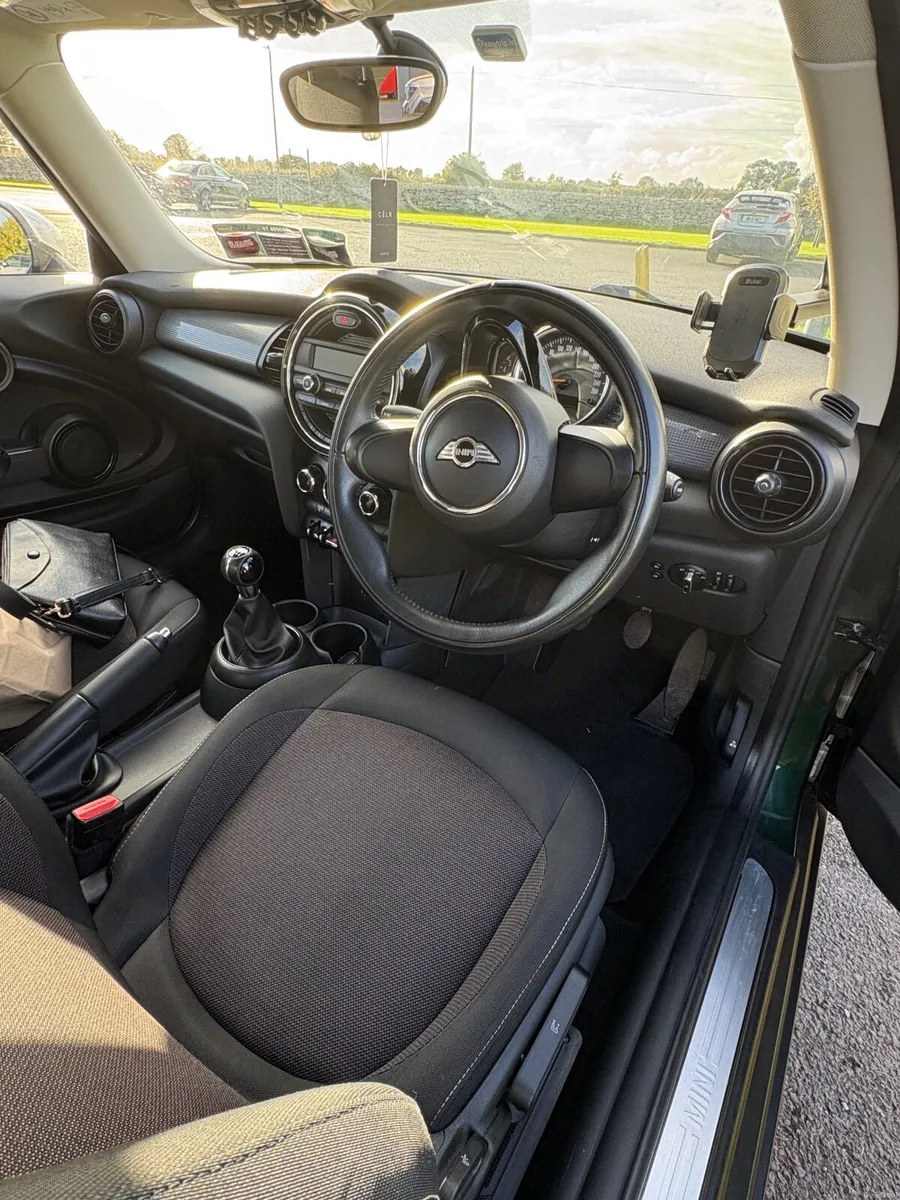 Mini Cooper 2016 - Image 6
