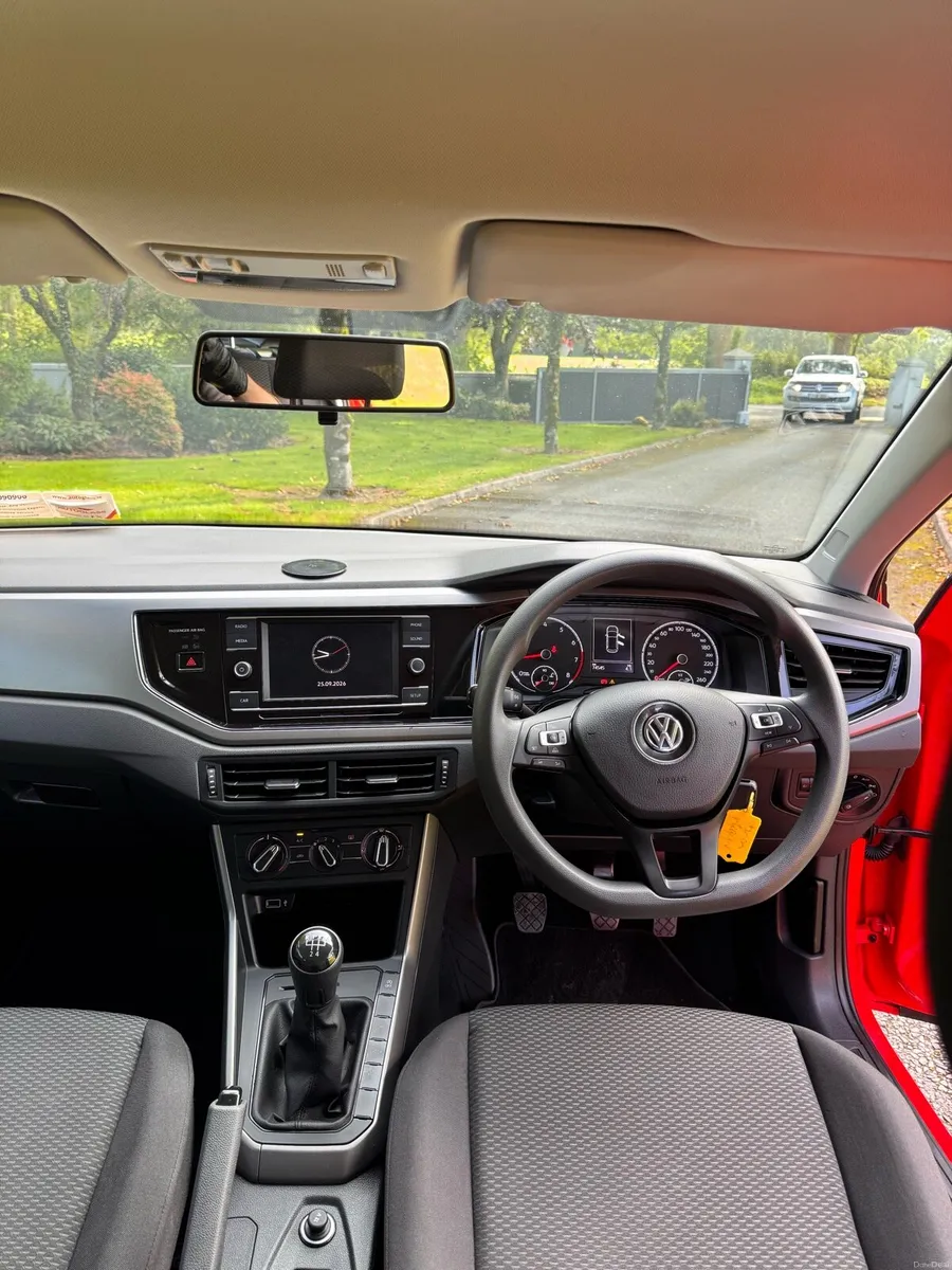 🔥 Volkswagen Polo 1.0 NCT 05/28 Low Mileage 🔥 - Image 6