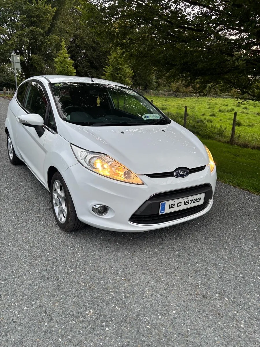 Ford Fiesta Zetec 1.25 Petrol - Image 4
