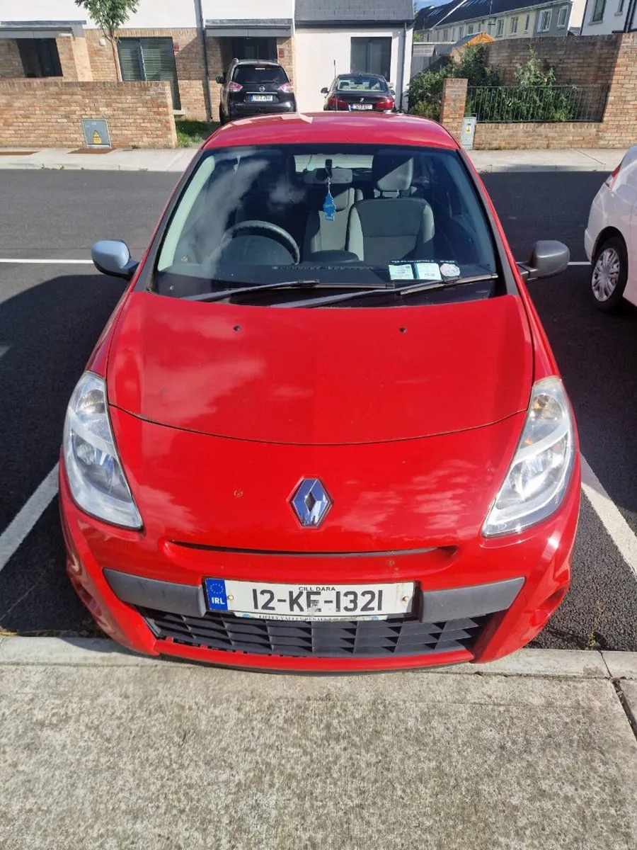 2012 Renault clio 1.1 nct 02/27 tax 11/26 - Image 3