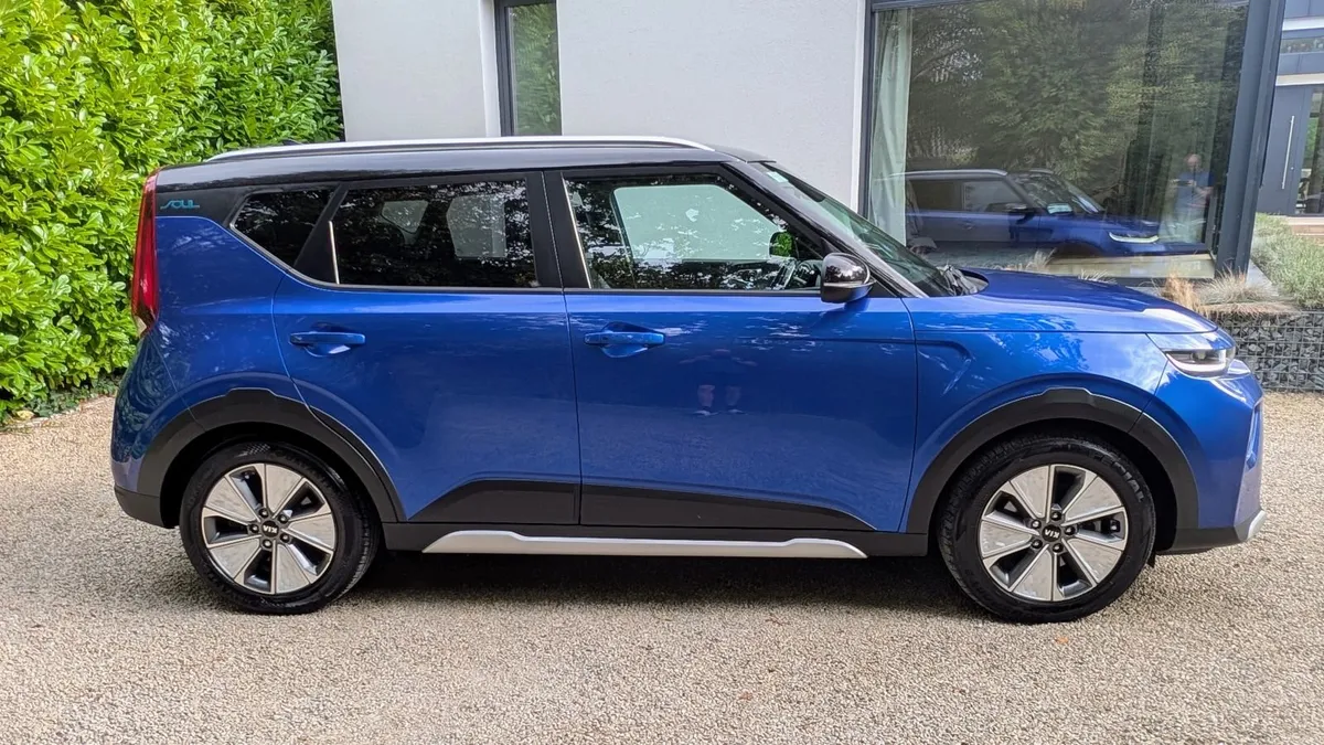 Kia Soul E-SOUL 2021 Top Spec: Full Kia Warranty - Image 4