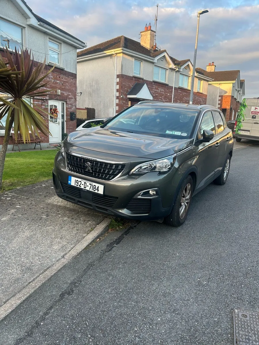 Peugeot 3008 1.2L Automatic - Image 2