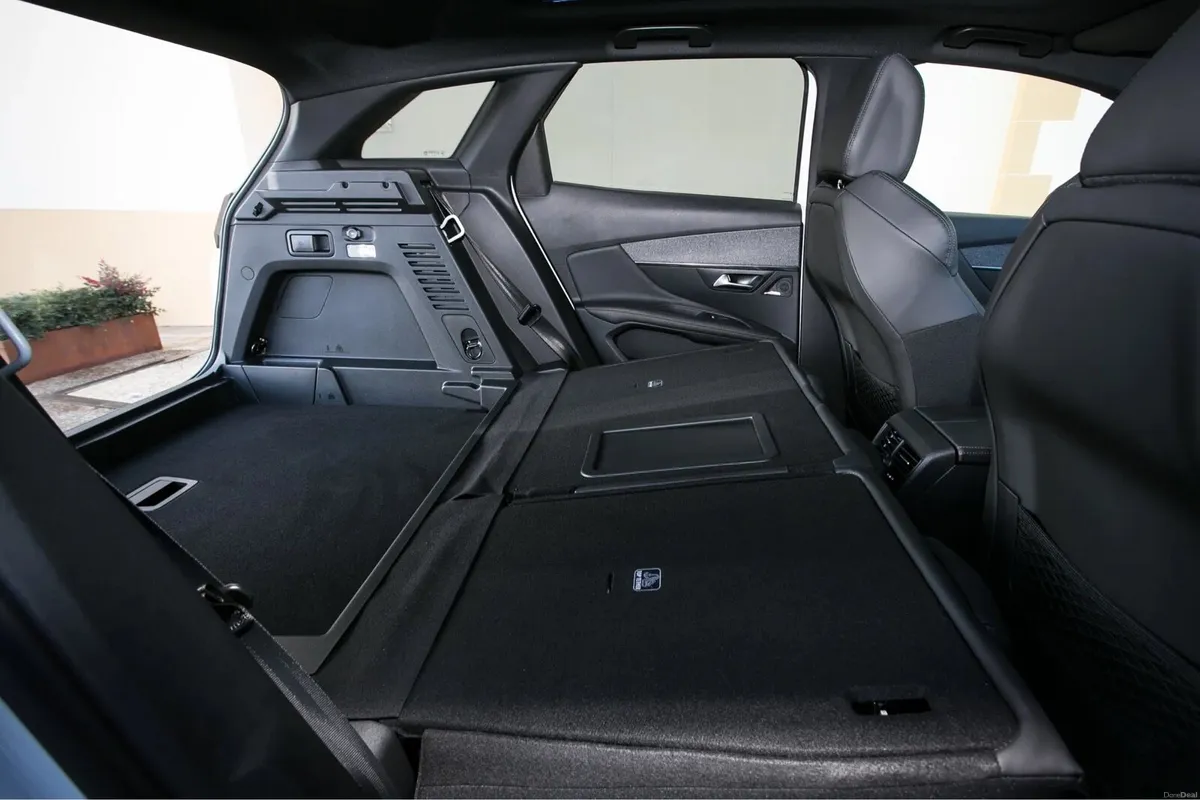 Peugeot 3008 1.2L Automatic - Image 6