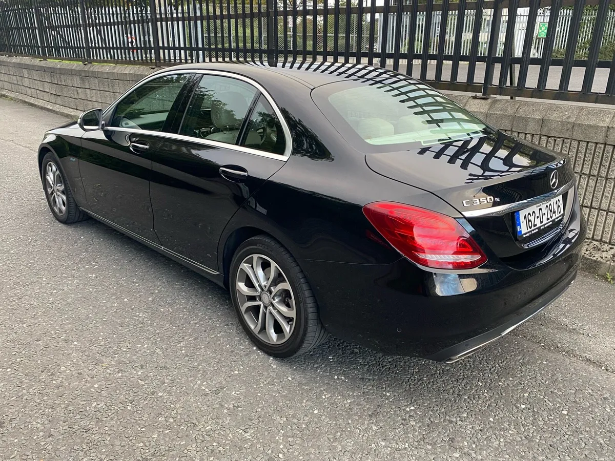 Mercedes C350E - Image 2