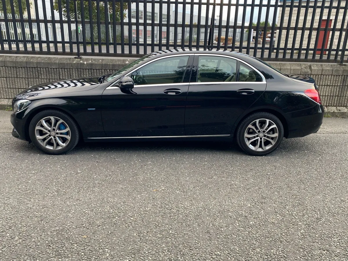 Mercedes C350E - Image 3