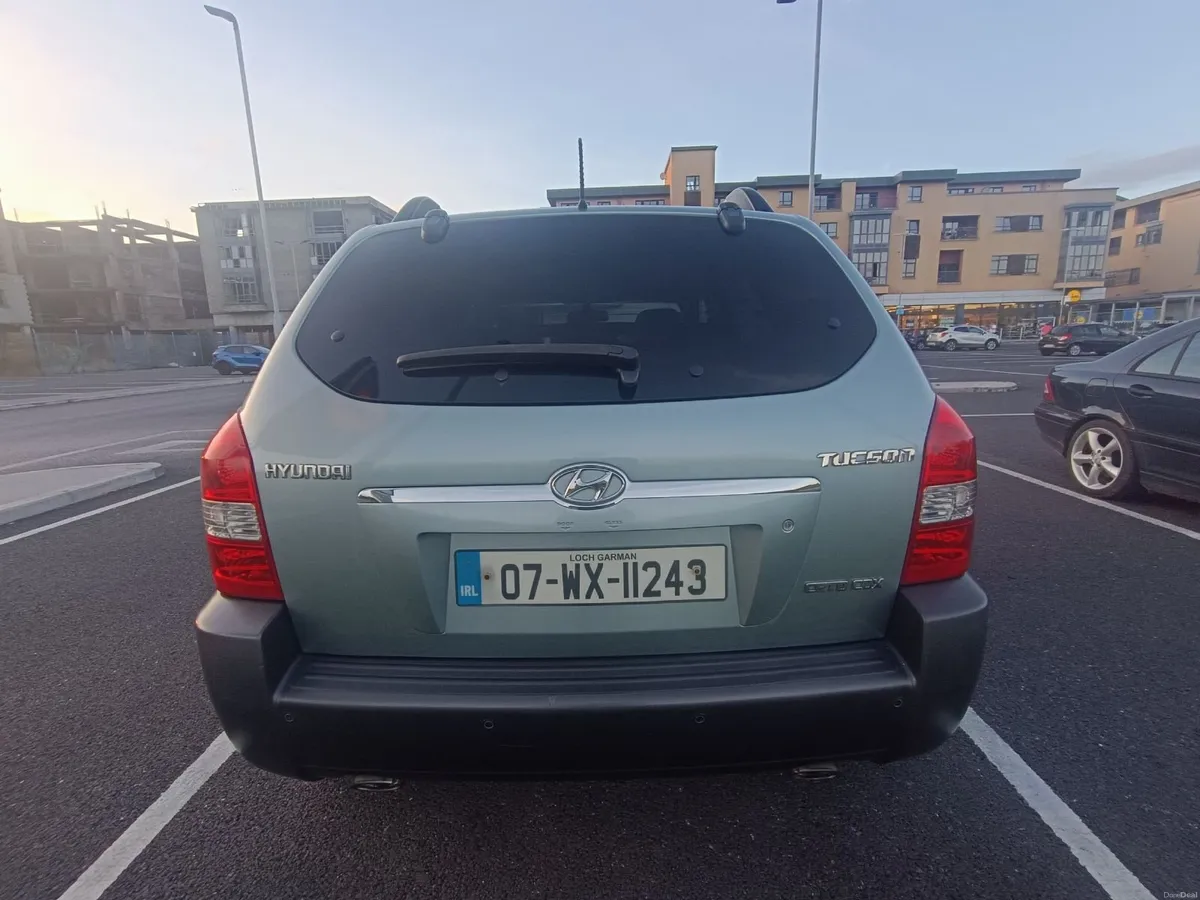Hyundai Tucson 2007 Automatic - Image 4