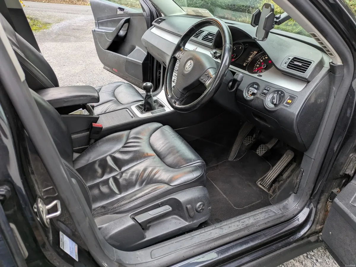 Volkswagen Passat Highline New NCT + Belt - Image 4
