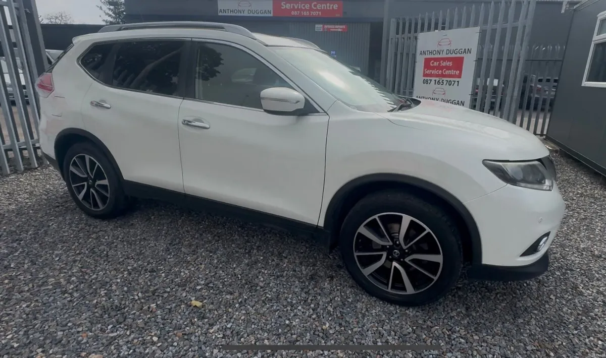 Nissan X-Trail 1.6 7 seater Design pack - Image 2