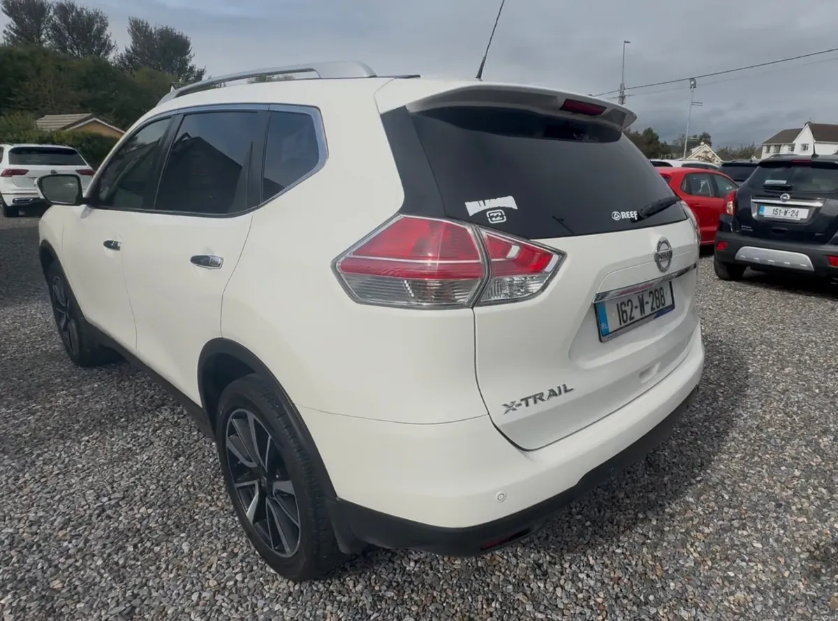 Nissan X-Trail 1.6 7 seater Design pack - Image 5