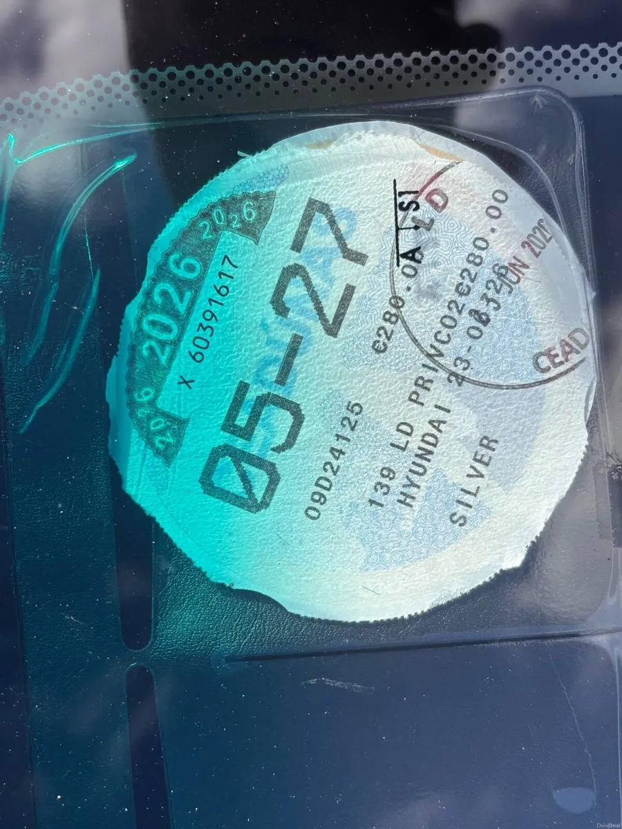 I10 AUTO 33,000kms TAX & NCT - Image 6