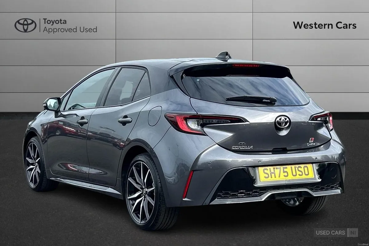 Toyota Corolla 2.0 VVT-h GR SPORT CVT Euro 6 (s/s) - Image 4