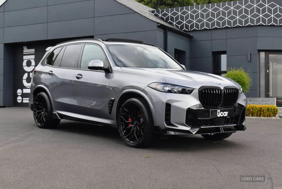 BMW X5 3.0 X5 xDrive 30d M Sport MHEV Auto 4WD 5dr - Image 1