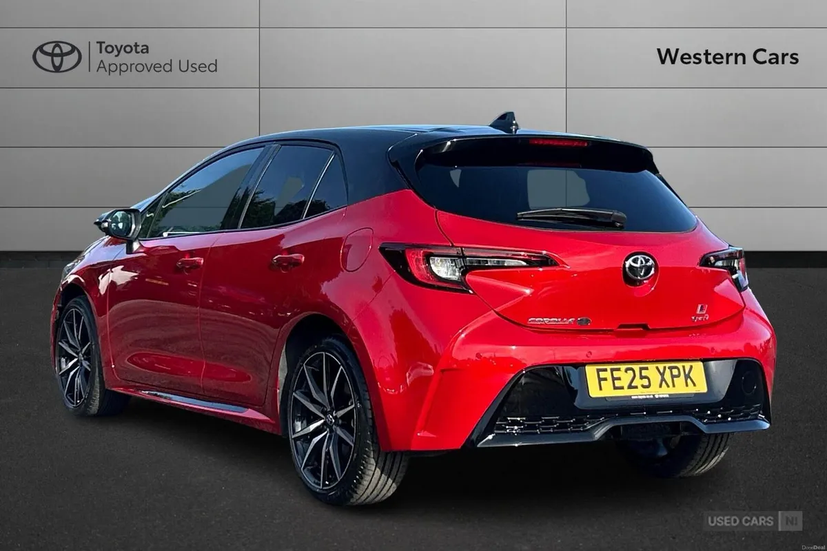 Toyota Corolla 2.0 VVT-h GR SPORT CVT Euro 6 (s/s) - Image 4