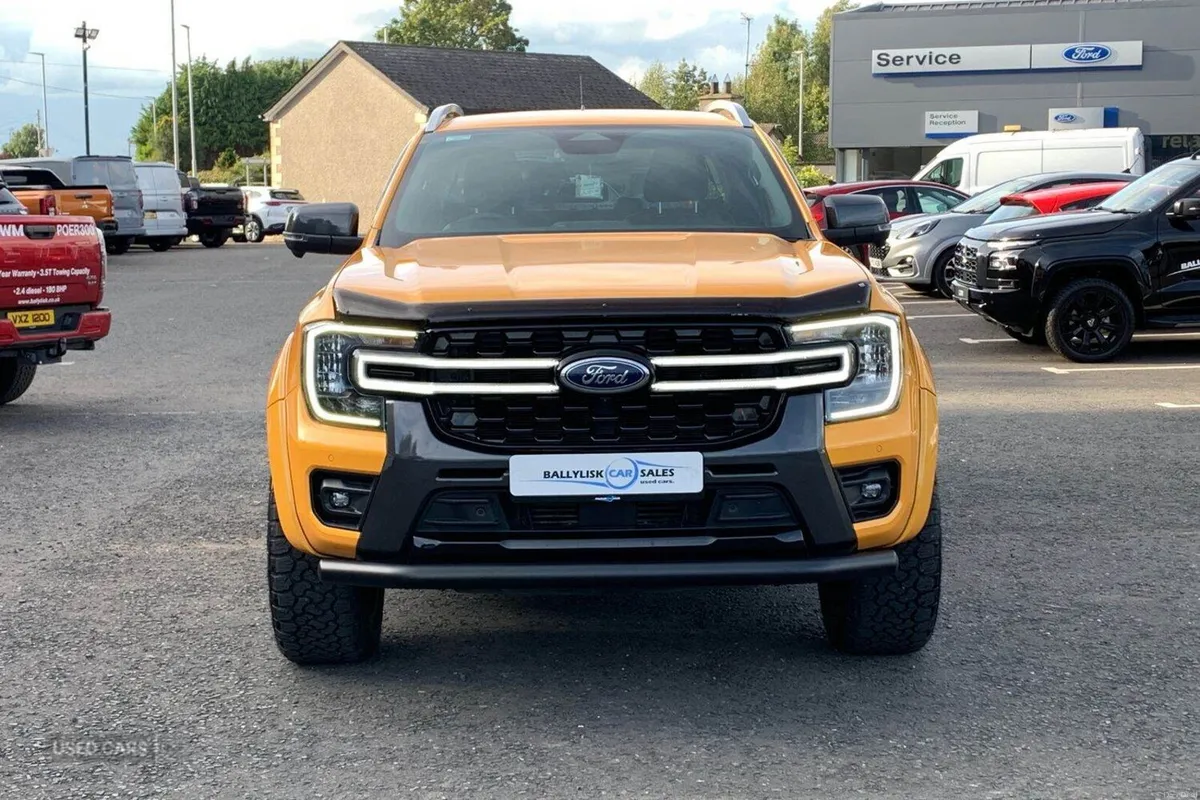 Ford Ranger Wildtrak 2.0 Ecoblue Auto 4WD in Cyber - Image 4