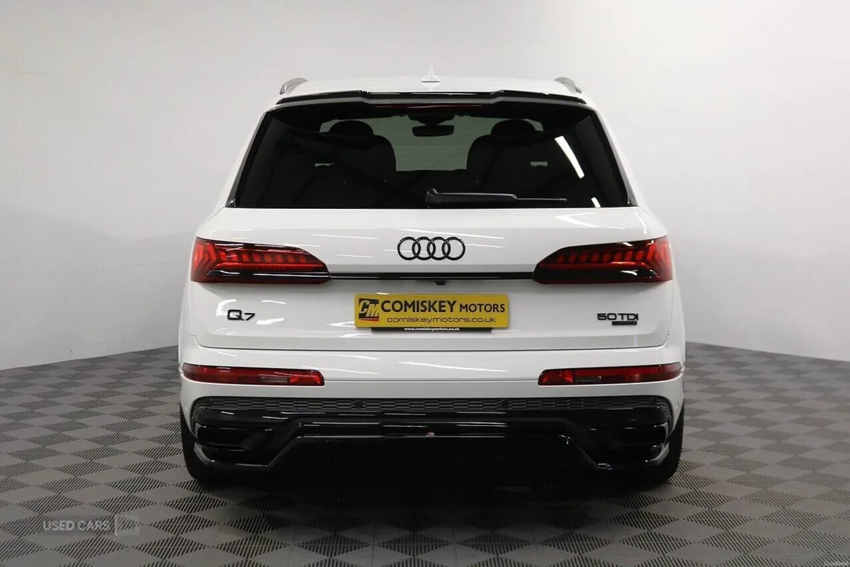 Audi Q7 TDI V6 Black Edition - Image 5