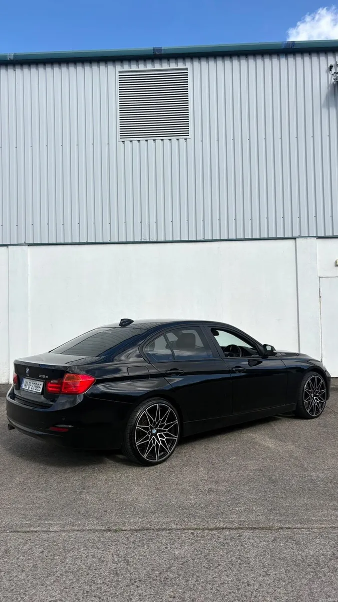 BMW 3 series New NCT - Image 3