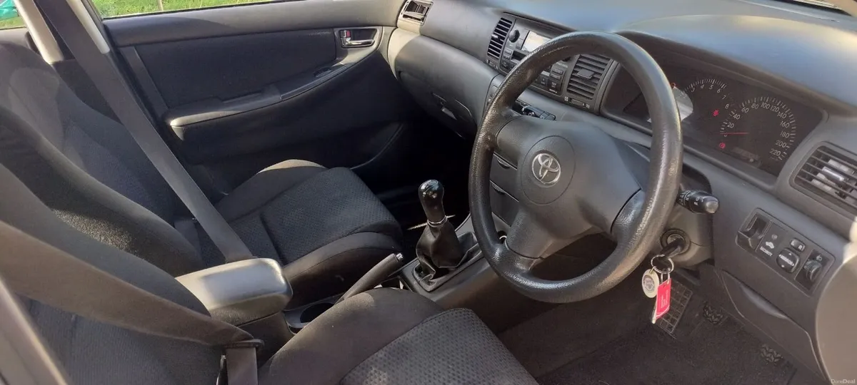 Toyota Corolla 2005 - Image 4