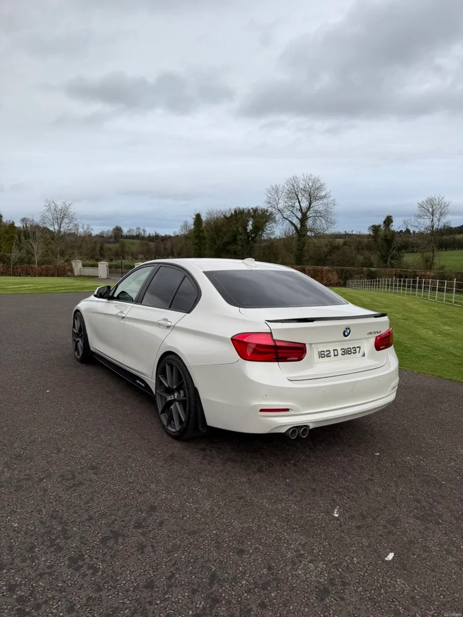 BMW 320d - Image 5