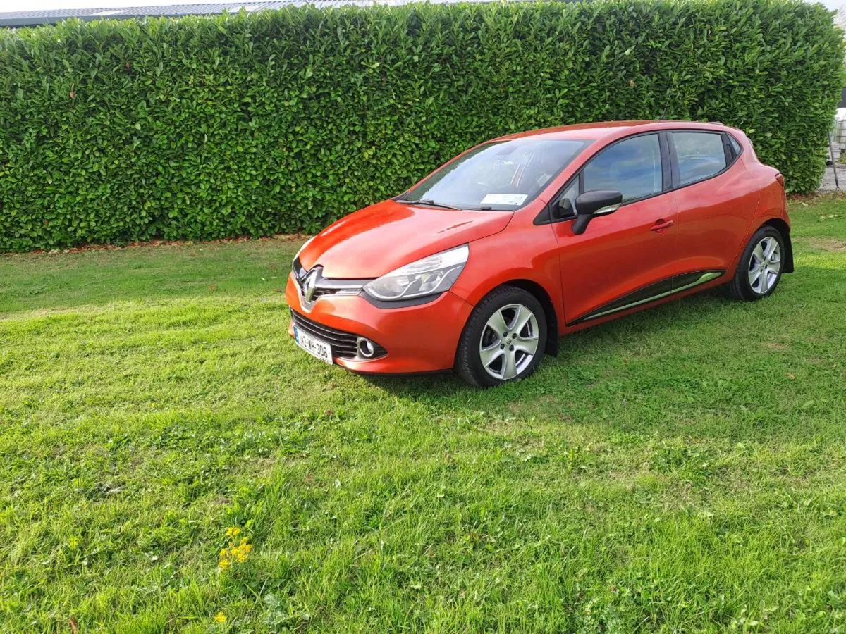 RENAULT CLIO CAR. - Image 2