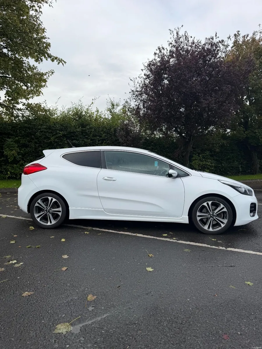 Kia Proceed 2016 - Image 4