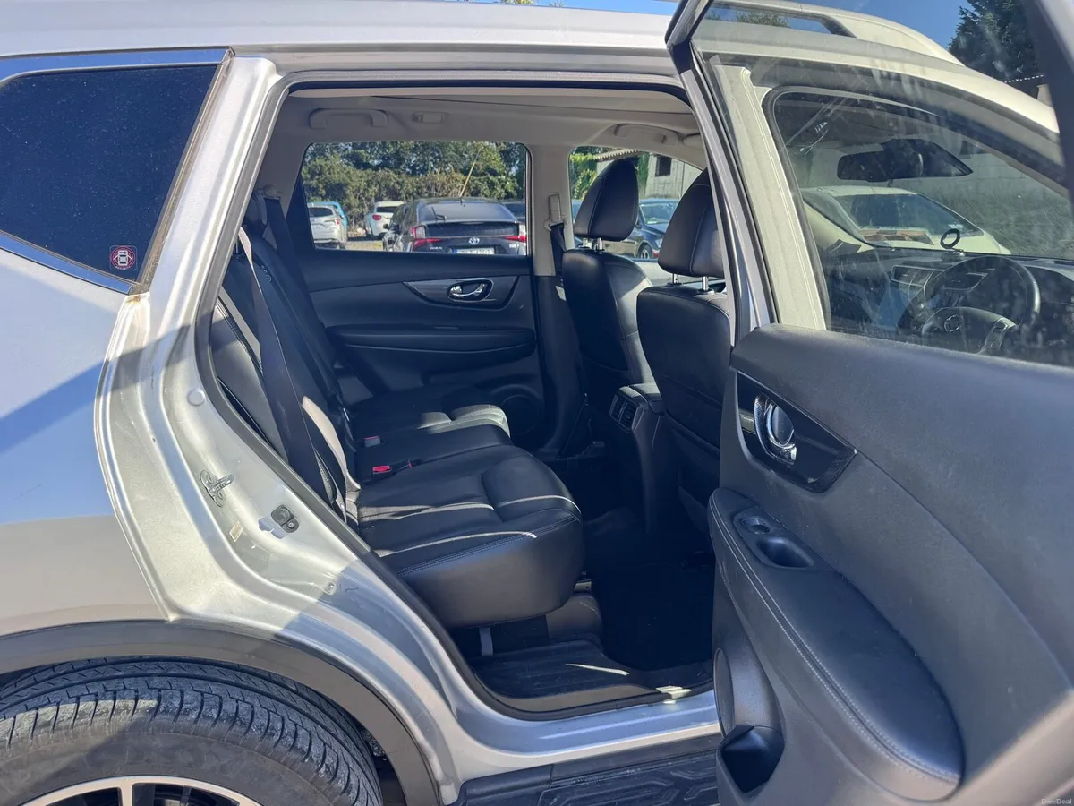 Nissan X-Trail 172 Sunroof and 360 camera - Image 5