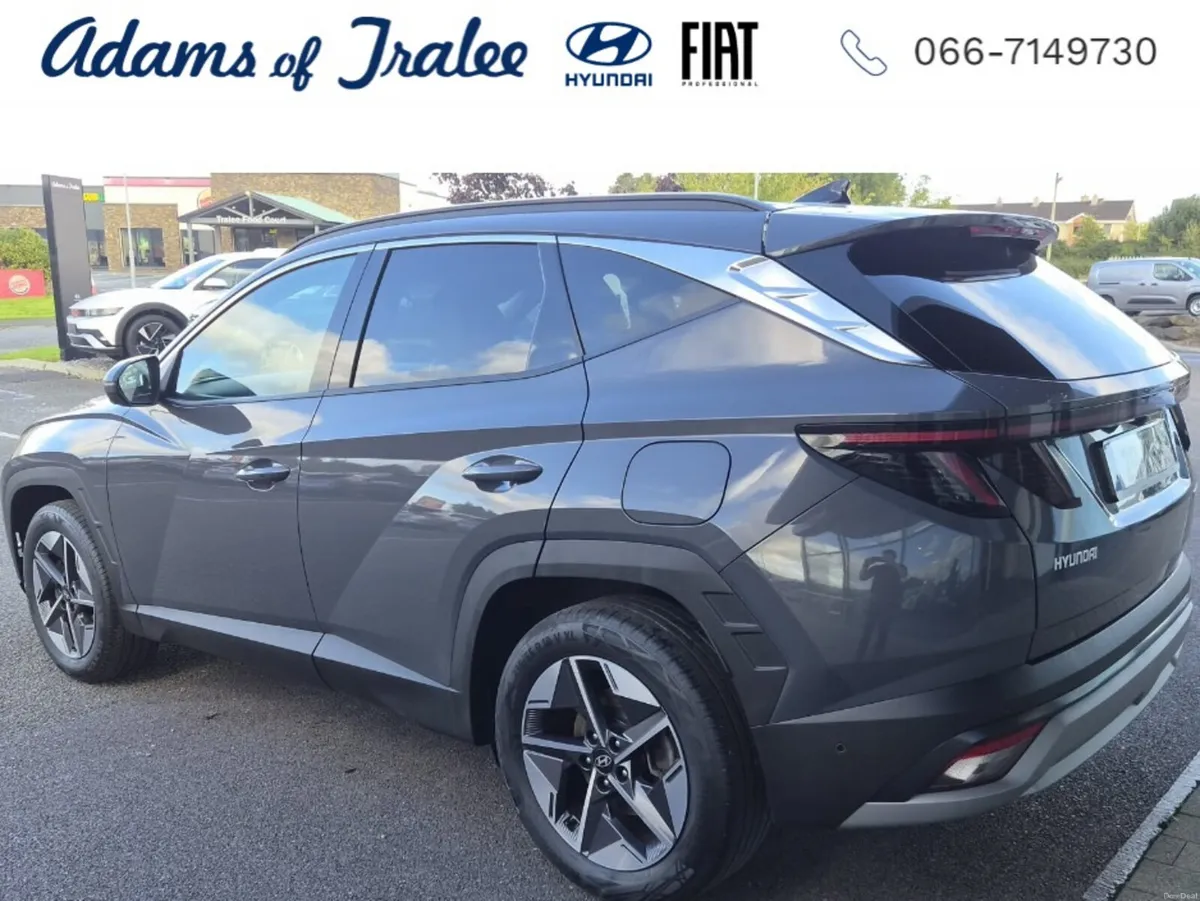 Hyundai Tucson EXECUTIVE PLUS 5DR - Image 5