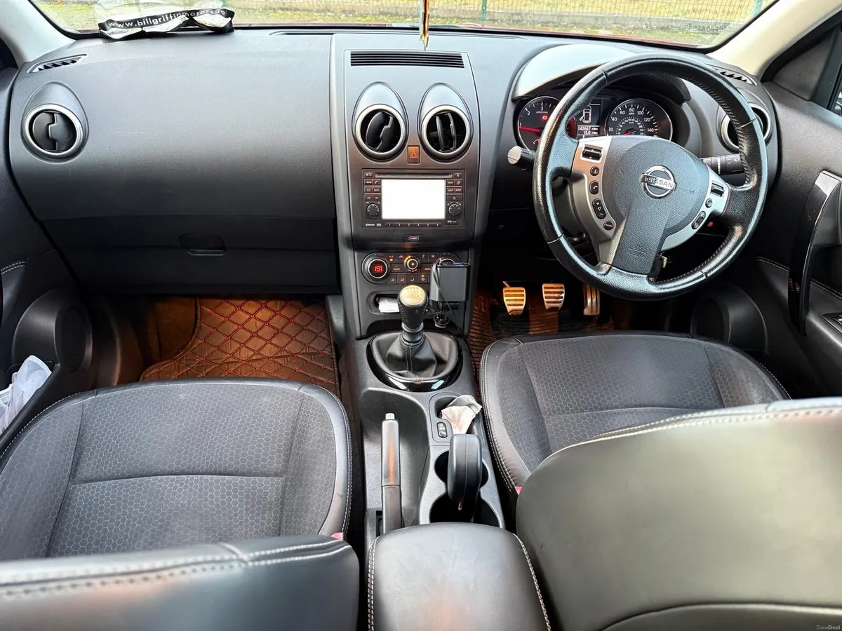Car - Image 3
