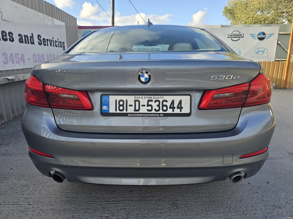 181 BMW 530e Auto Petrol Plug-in Hybrid High Spec - Image 4