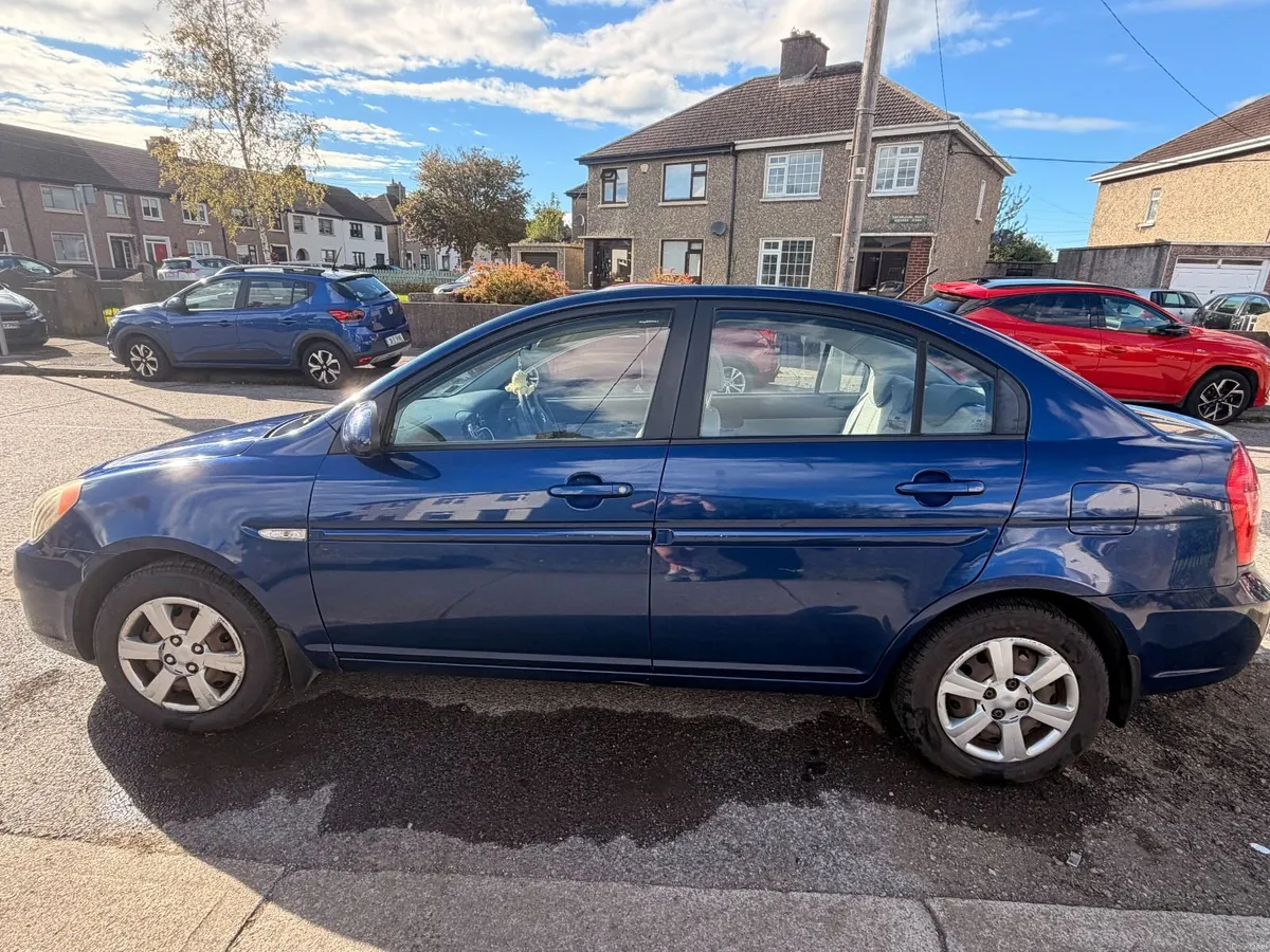 Hyundai Accent 2007 - Image 4