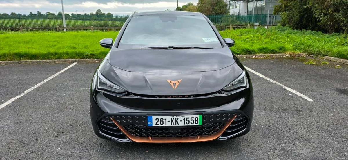 261 CUPRA BORN E BOOST - Image 3
