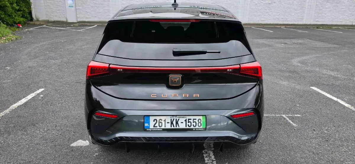 261 CUPRA BORN E BOOST - Image 6