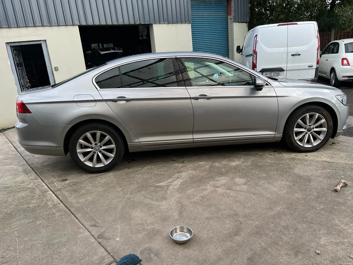 Vw Passat 2.0 tdi 2015 low km new nct - Image 6