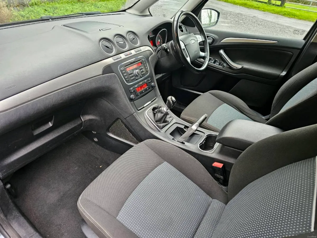 Ford Galaxy NCT until 25/01/27 only 166,000 miles - Image 5
