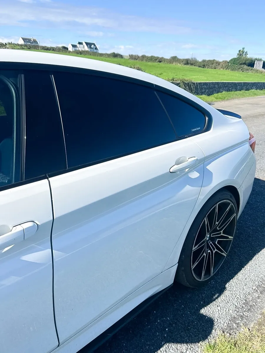 BMW 4-Series 2017 - Image 2