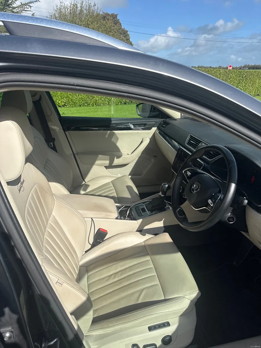Skoda superb L&k combi - Image 5