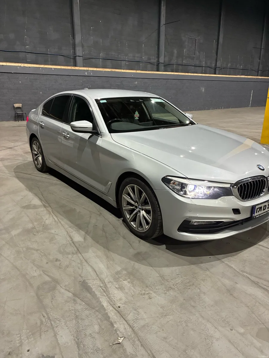 BMW 520d - Image 2