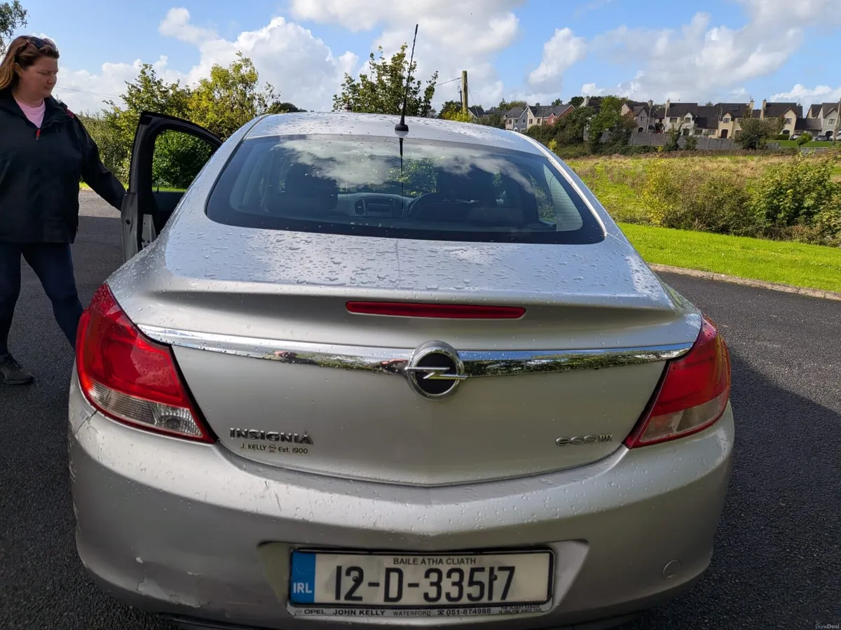 Car - Image 2