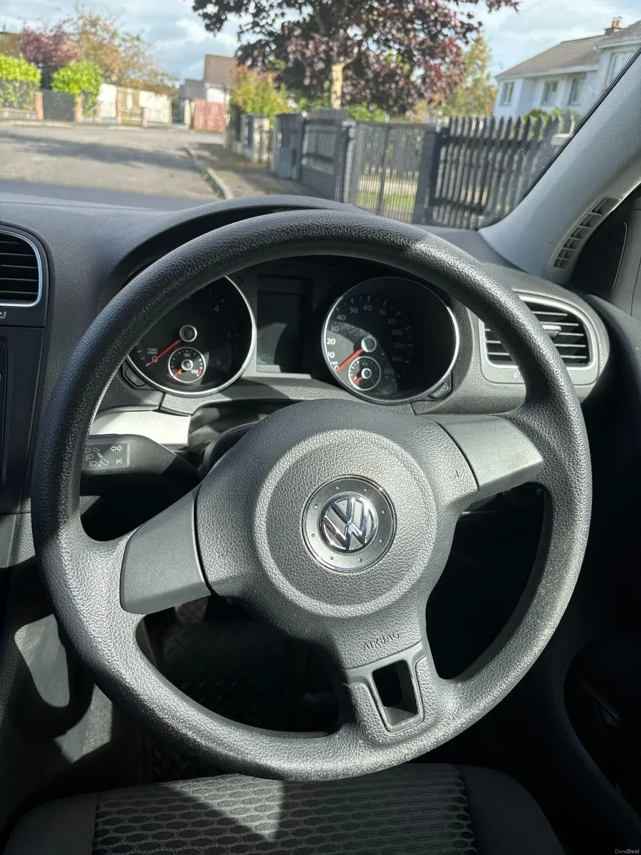 Volkswagen Golf 2012 - Image 3