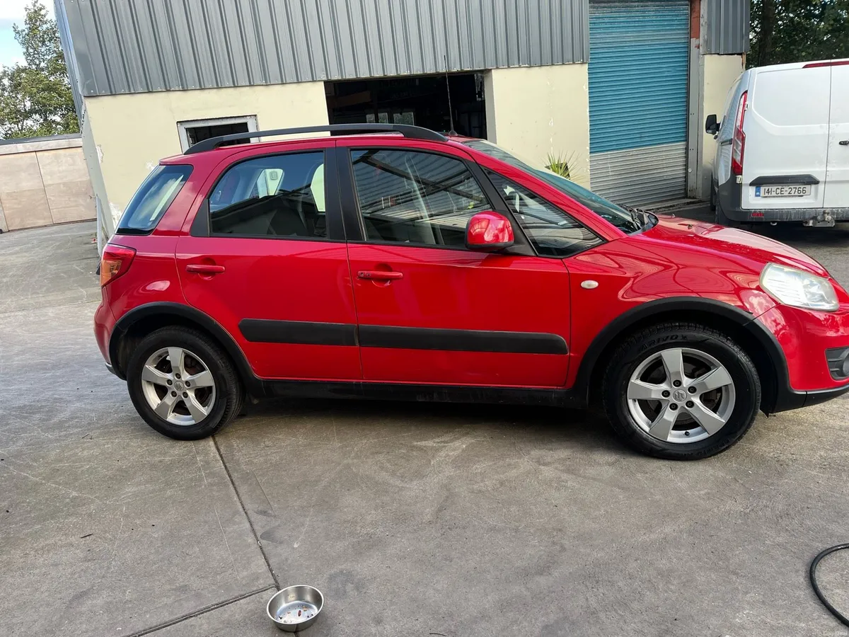 Suzuki sx4 3013  nct 5/27 low km - Image 3