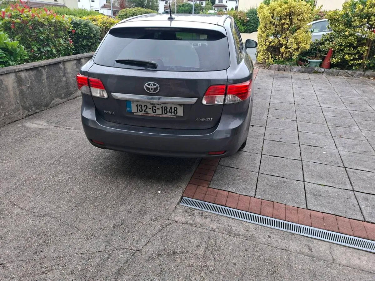 Toyota avensis - Image 2